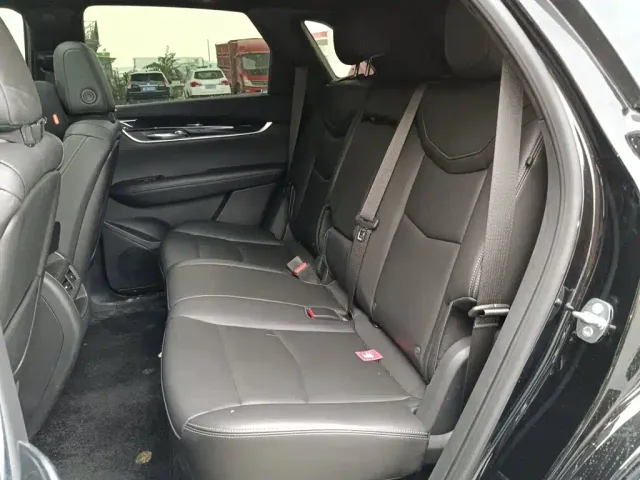 Cadillac XT5 — Фото автомобиля 18