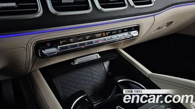 Mercedes-Benz GLE-Class — Фото автомобиля 28