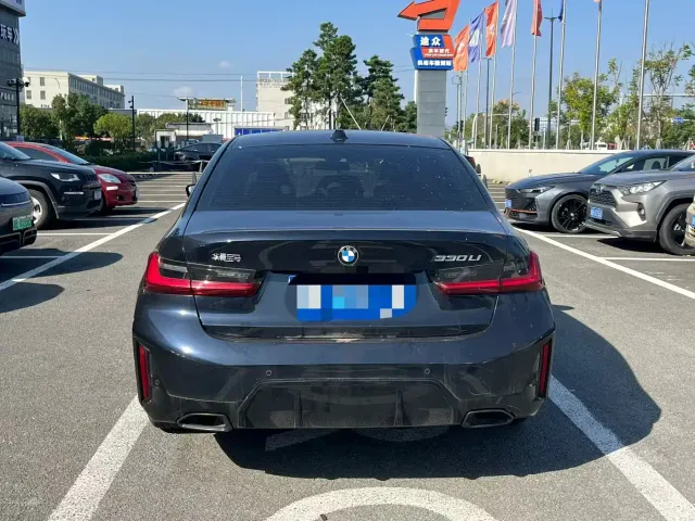 BMW 3 Series — Фото автомобиля 8
