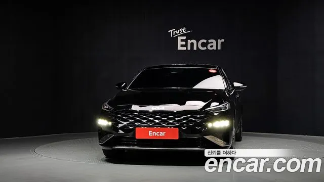 Kia K8 Hybrid — Фото автомобиля 3