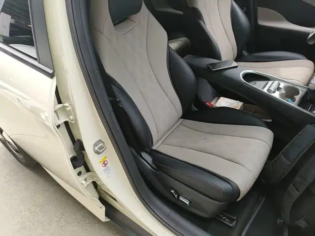 BYD Dolphin — Фото автомобиля 24