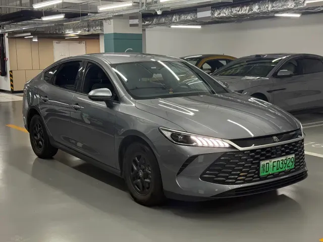 BYD Qin PLUS — Фото автомобиля 3
