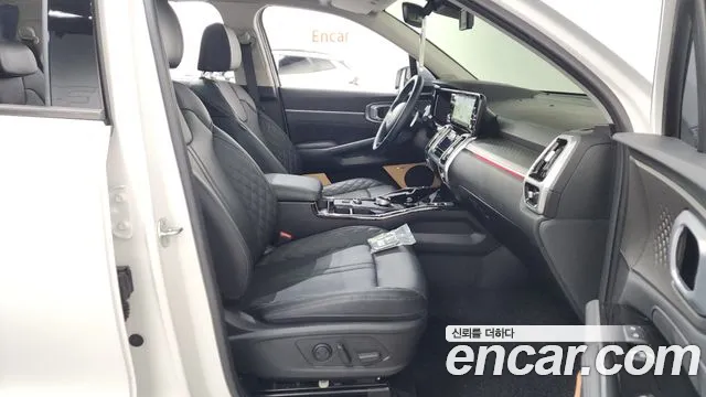 Kia Sorento Sorento 4-е поколение Бензин 2.5T 4WD — Фото автомобиля 8