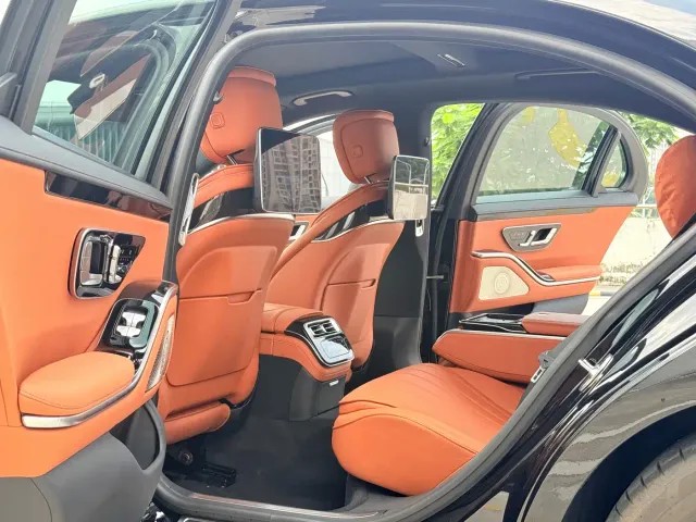 Mercedes-Benz S-Class — Фото автомобиля 5