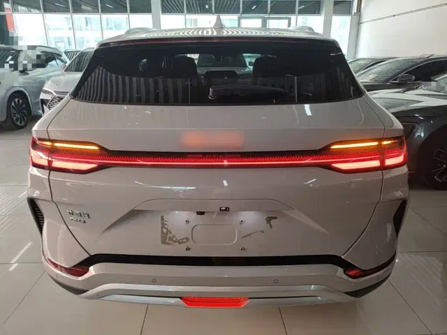 BYD Song PLUS — Фото автомобиля 5