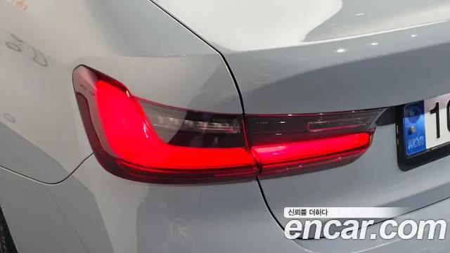 BMW 3-Series 3 серия (G20) 320i M Sport — Фото автомобиля 5