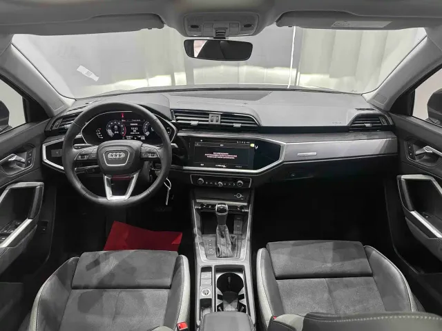 Audi Q3 — Фото автомобиля 13
