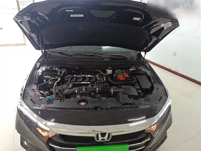 Honda Accord — Фото автомобиля 19