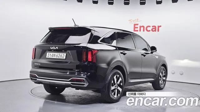 Kia Sorento Sorento 4-е поколение Бензин 2.5T 2WD — Фото автомобиля 2