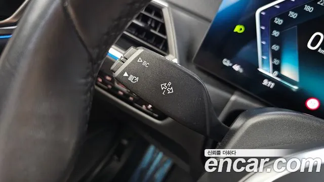 BMW i4 — Фото автомобиля 26