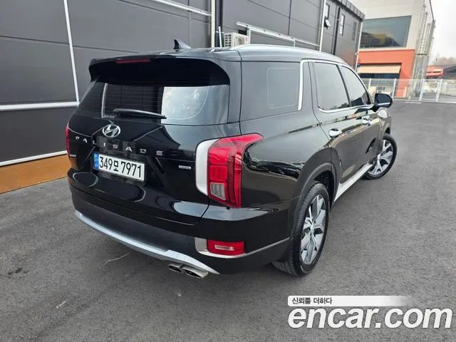 Hyundai Palisade — Фото автомобиля 2