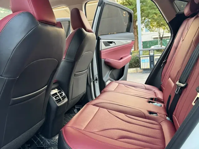 Changan CS85 COUPE — Фото автомобиля 5
