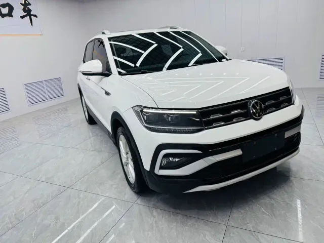 Volkswagen T-Cross — Фото автомобиля 3
