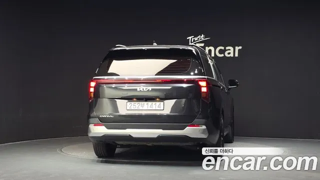 Kia Carnival 4th Gen — Фото автомобиля 4