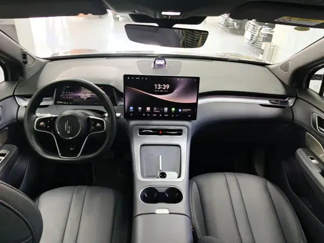 Shangjie SUV — Фото автомобиля 9