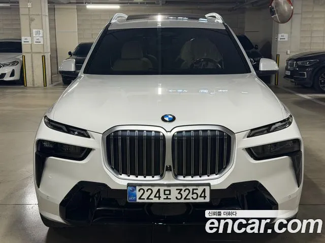 BMW X7 G07 — Фото автомобиля 3