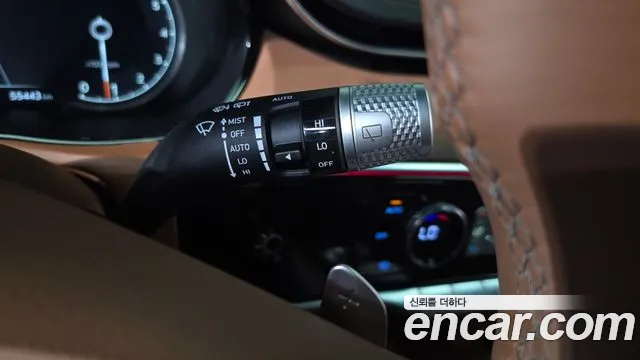 Genesis GV70 2.5T Бензин 2WD — Фото автомобиля 19