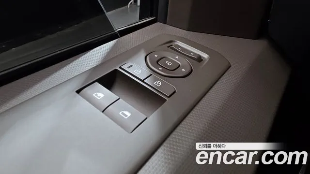 Kia PV5 — Фото автомобиля 18