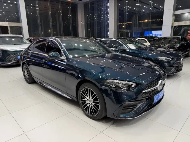 Mercedes-Benz C-Class — Фото автомобиля 3