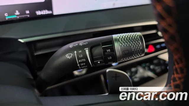 Genesis GV70 — Фото автомобиля 26