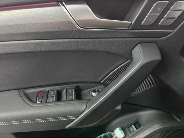 Audi Q5L — Фото автомобиля 8