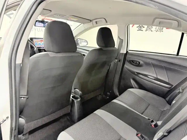 Toyota Vios — Фото автомобиля 11