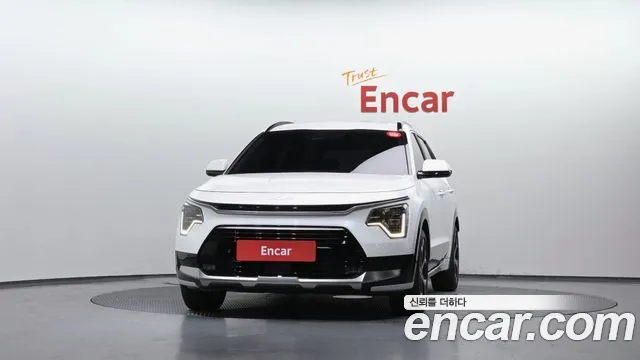 Kia Niro The All New Niro Signature — Фото автомобиля 2