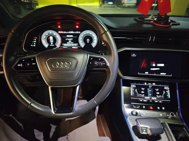 Audi A6L — Фото автомобиля 5