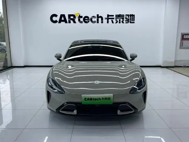 Xiaomi SU7 — Фото автомобиля 2