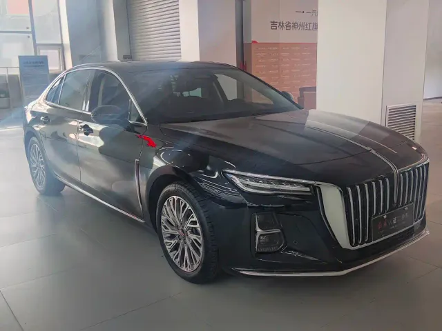 Hongqi H5 — Фото автомобиля 3