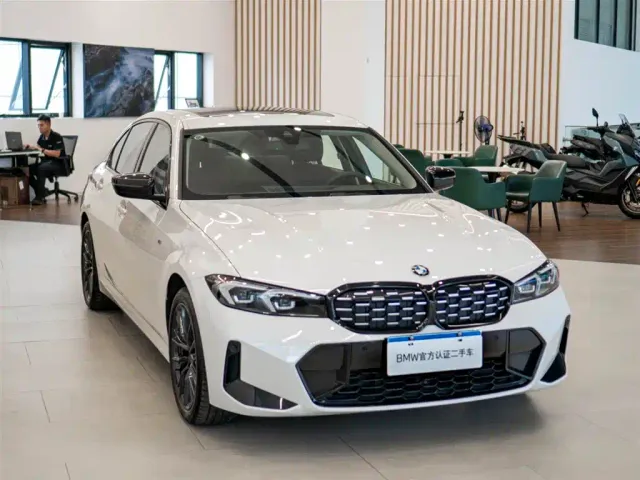 BMW 3 Series — Фото автомобиля 5