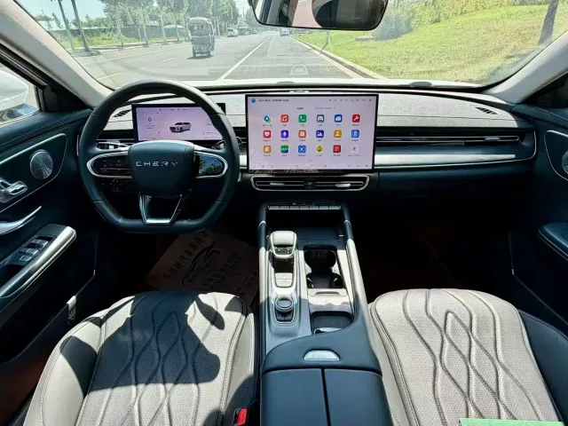 Chery Arrizo 8 PRO — Фото автомобиля 5