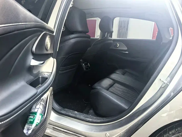 Chery Arrizo 8 — Фото автомобиля 12