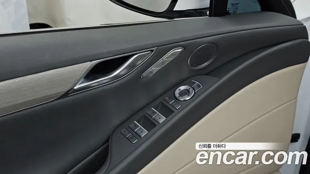 Genesis G80 RG3 — Фото автомобиля 30