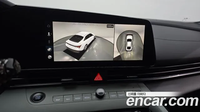 Hyundai Avante CN7 — Фото автомобиля 15