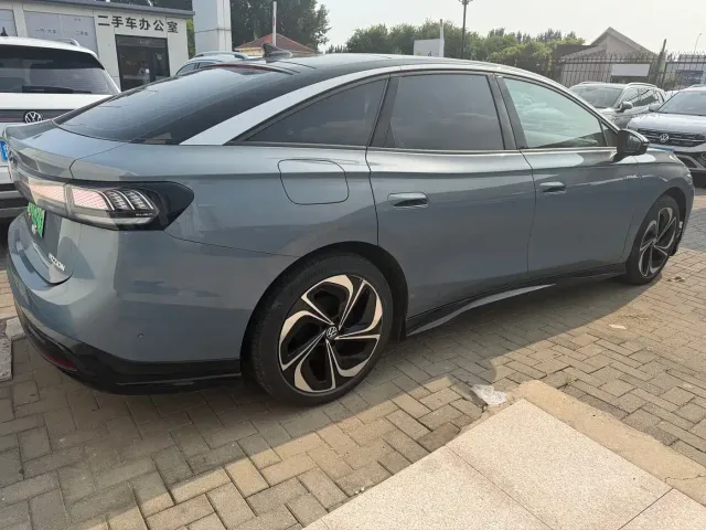 Volkswagen ID.7 Vizzion — Фото автомобиля 9