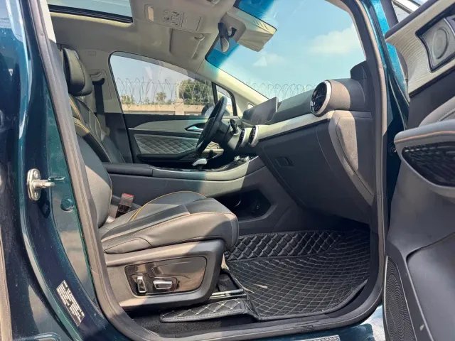 Dongfeng Fengxing Fengxing Yacht 2022 1.5T DCT Wave Chaser Edition — Фото автомобиля 17