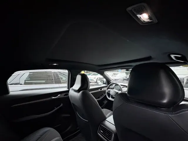 Geely Xing Rui 2026 Orient Yao 2.0TD Moonview Edition — Фото автомобиля 15