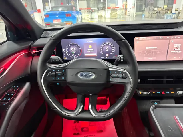 Ford Mondeo — Фото автомобиля 6