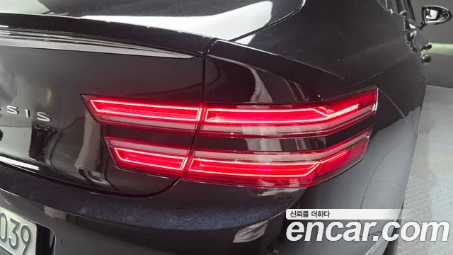 Genesis G80 RG3 — Фото автомобиля 8