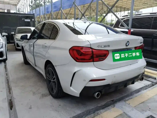 BMW 1 Series — Фото автомобиля 4