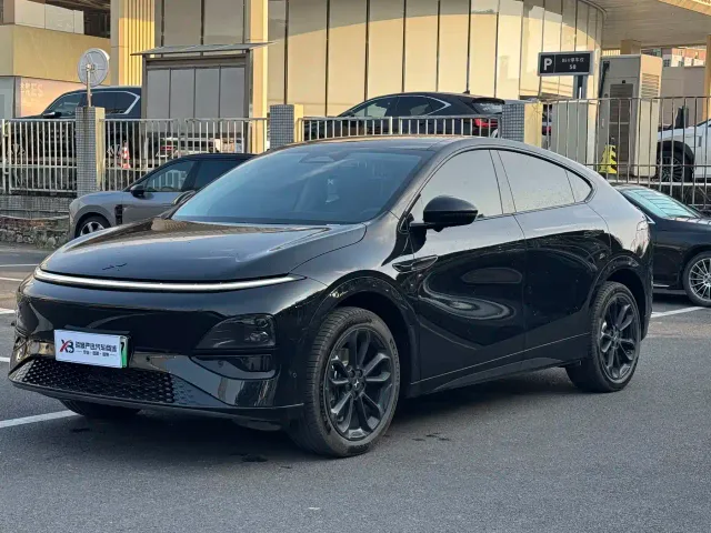Фотография автомобиля — Xpeng G6