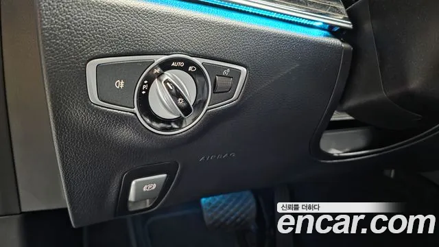 Mercedes-Benz E-Class W213 — Фото автомобиля 30