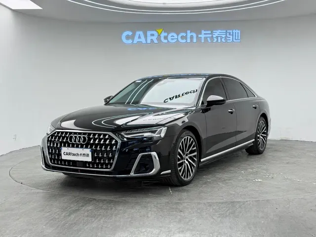 Фотография автомобиля — Audi A8