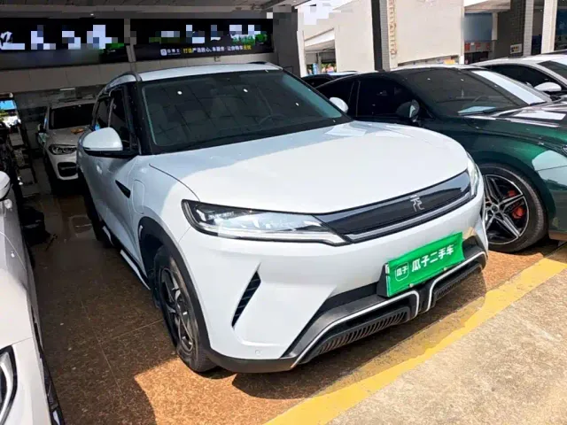 BYD Yuan UP — Фото автомобиля 3