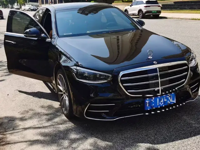 Mercedes-Benz S-Class — Фото автомобиля 2