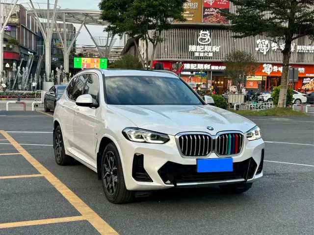 BMW X3 — Фото автомобиля 3