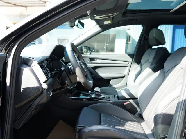 Audi Q5L — Фото автомобиля 4