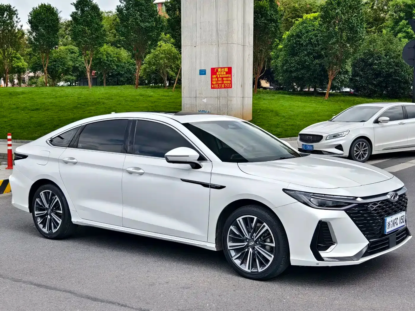 Chery Arrizo 8 2022 1.6T DCT Yi — Фото автомобиля 2