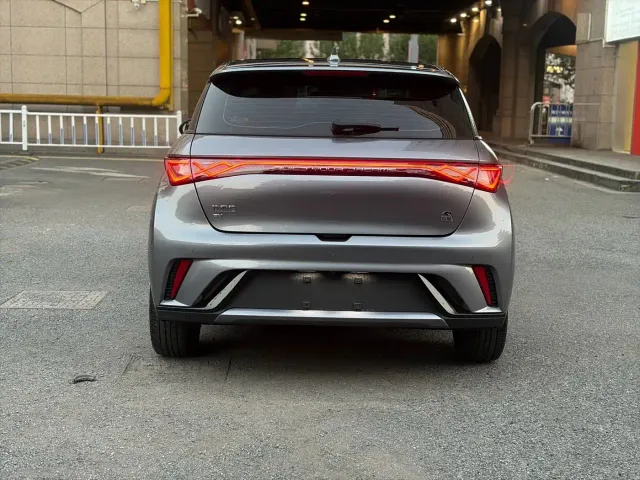 BYD Dolphin — Фото автомобиля 4